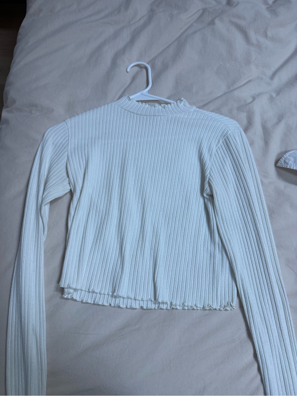 BP white mock neck long sleeve size S